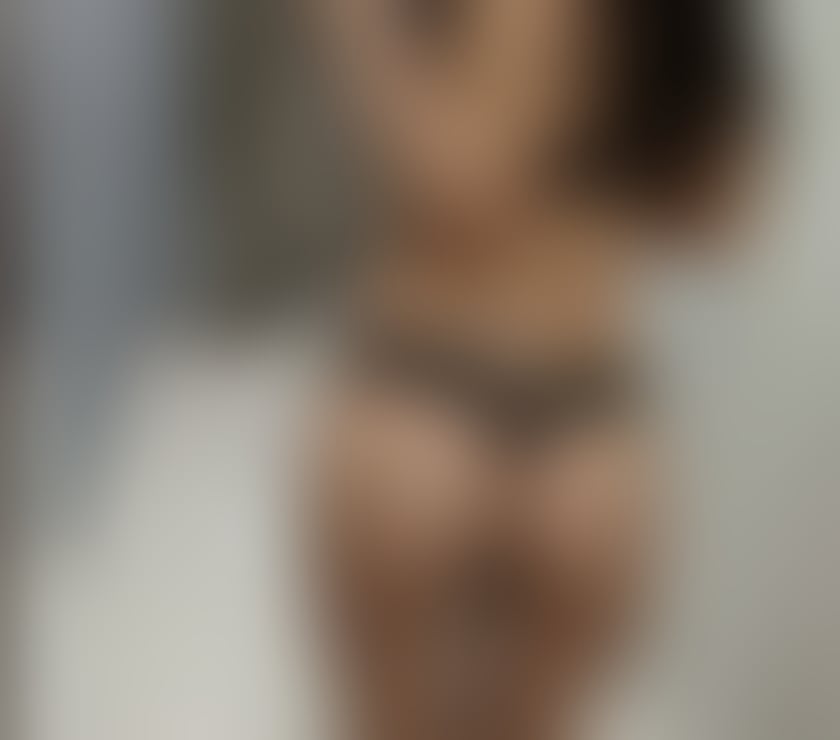 Escorts West Midlands Birmingham - Photos for Hi im larissa new party girl in outcall 🔥🥂🍒🍾🥂