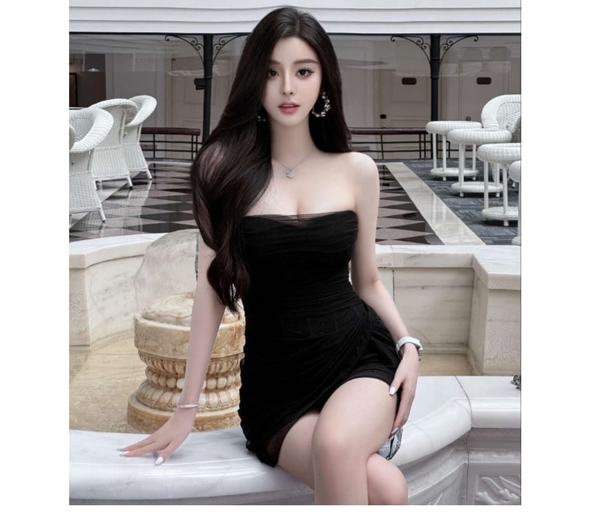 Escorts Nottinghamshire Ashfield - Photos for A beautiful and friendly Asian girl , one week only