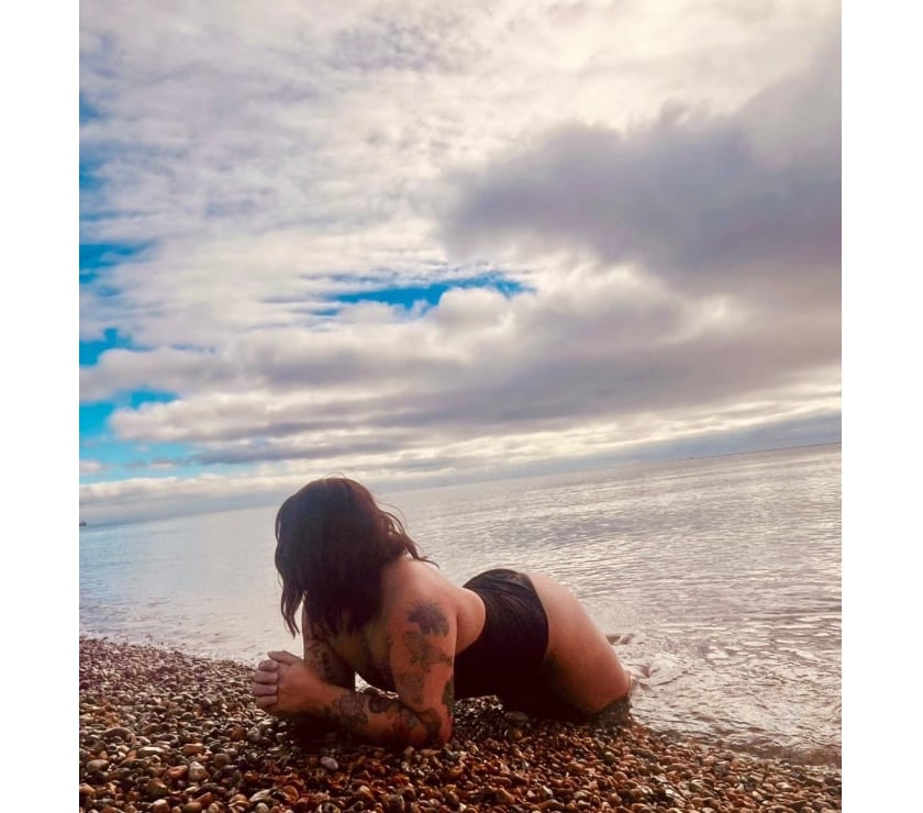 Trans Escorts Cardiff Grangetown - Cardiff - Photos for Brazilian hot trans woman, first time in Cardiff. 🍆🍑