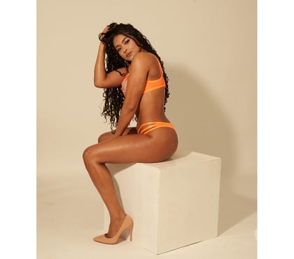 Escorts and Massages Brentford Hounslow - Photos for 💎 Rebeca 🌹 Sensual Brazilian Lady in Brentford TW8📍