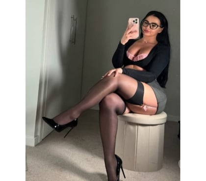 Escorts Swindon Town Centre Swindon - Photos for Daisy 🔞 BIG NATURAL TITS 🤯 AMAZING SLOPPY OWO