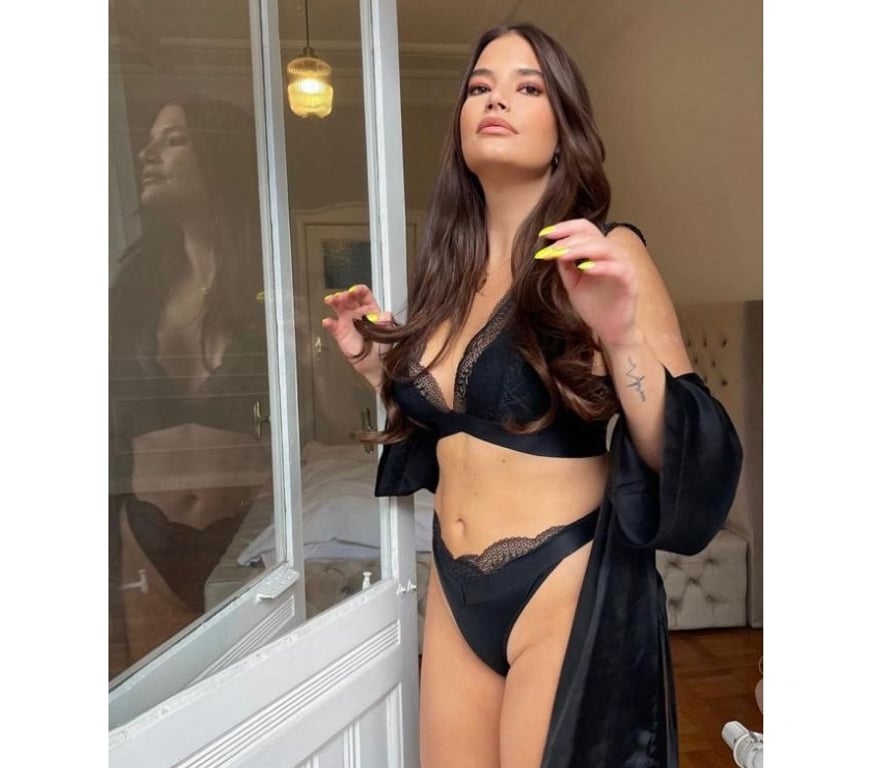 Escorts Essex Brentwood - Photos for Sexy Rosse New and Hot British x all services