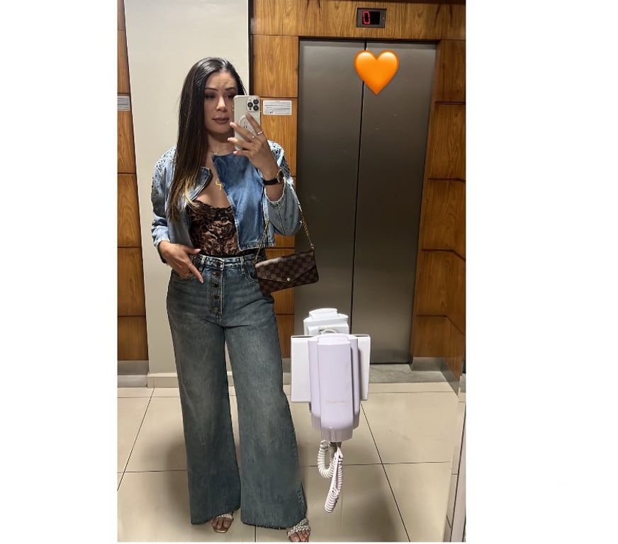 Trans Escorts Surrey Epsom and Ewell - Photos for Smooth Patricia XXL TS ❤️