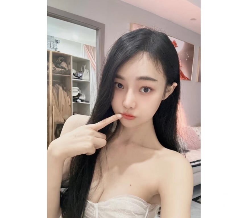 Escorts Greater Manchester Tameside - Photos for Friendly service ❤️ Busty Japanese escort ❤️