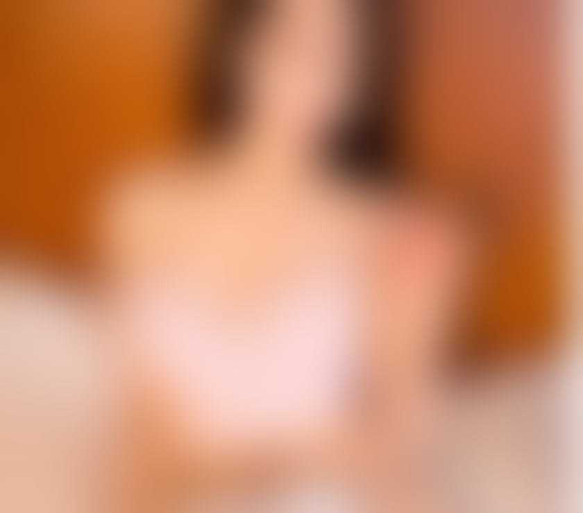 Photos for 😘Charming Chinese Babe • 🔞Sweet & Natural B67