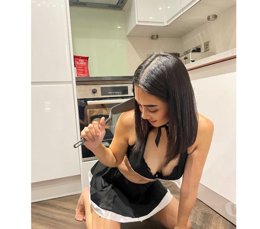 Escorts West Midlands Wolverhampton - Photos for Hot&Spicy Thai Girl Best Service 🫦❤️‍🔥❤️