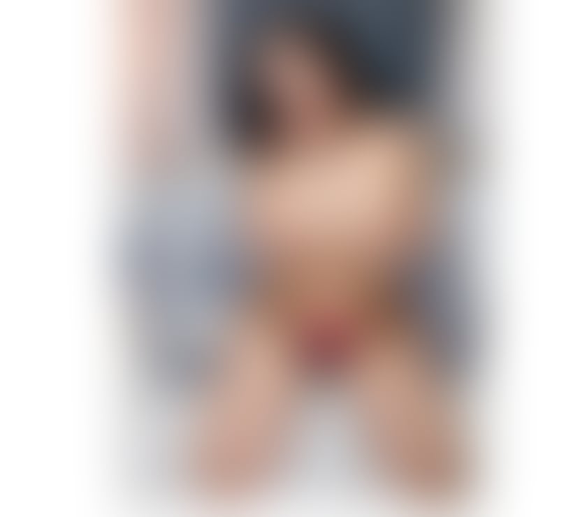 Escorts Hampshire Southampton - Photos for Emma huge boobs 40c outcalls natural OWO included in 1hr