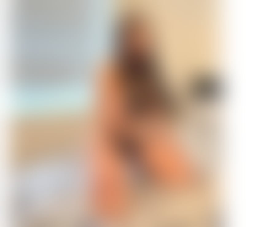 Emma huge boobs 40c outcalls natural OWO included in 1hr