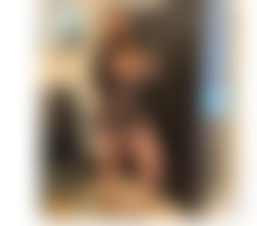 Escorts Hampshire Southampton - Photos for Emma huge boobs 40c outcalls natural OWO included in 1hr