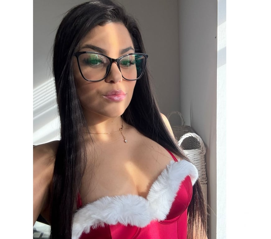 Escorts Essex Chelmsford - Photos for 🇧🇷FERNANDA New in Town 🥳❤️ Party GIRL