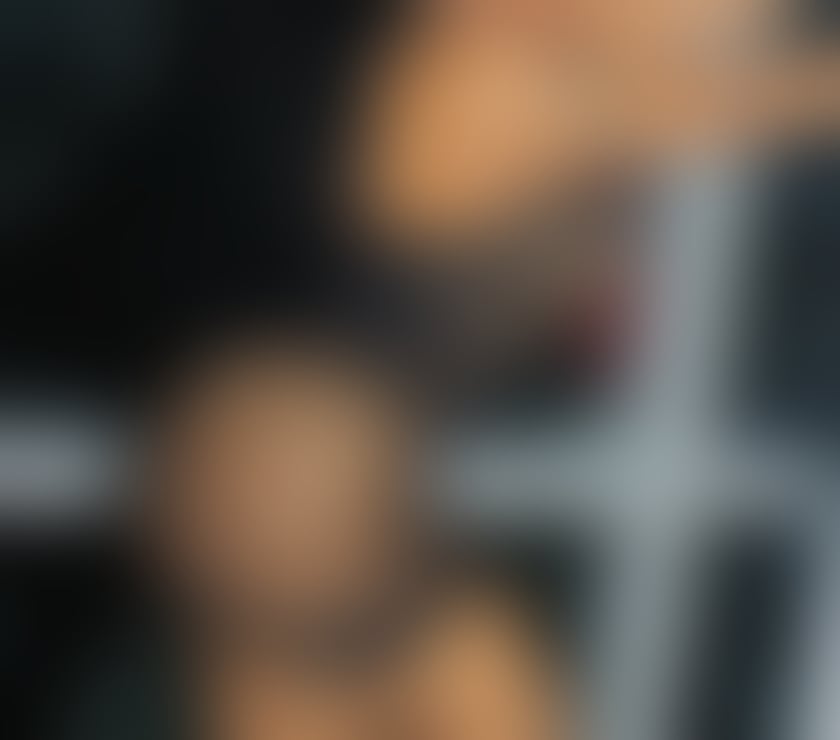 Escorts West London West Ealing - West London - Photos for PARTY CUBAN CHOCOLATE 🍫 CURVY