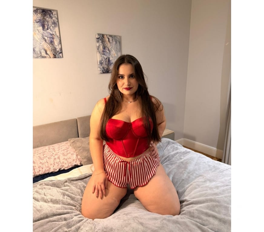 Escorts South East London Croydon - Photos for HANNA HOT CURVY🇧🇷🇧🇷🇧🇷