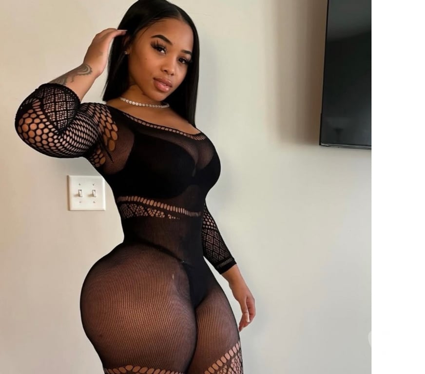 Escorts Reading Reading Town Centre - Reading - Photos for Baddest🐩 Caribbean hottie 🔥🍑 first time around🔥