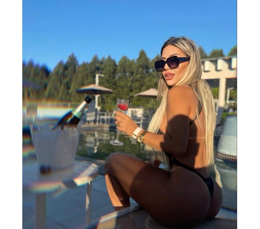 Escorts South West London Richmond upon Thames - Photos for 😋 NANDA, YOUR LATINHA, PETITE SWEET😛