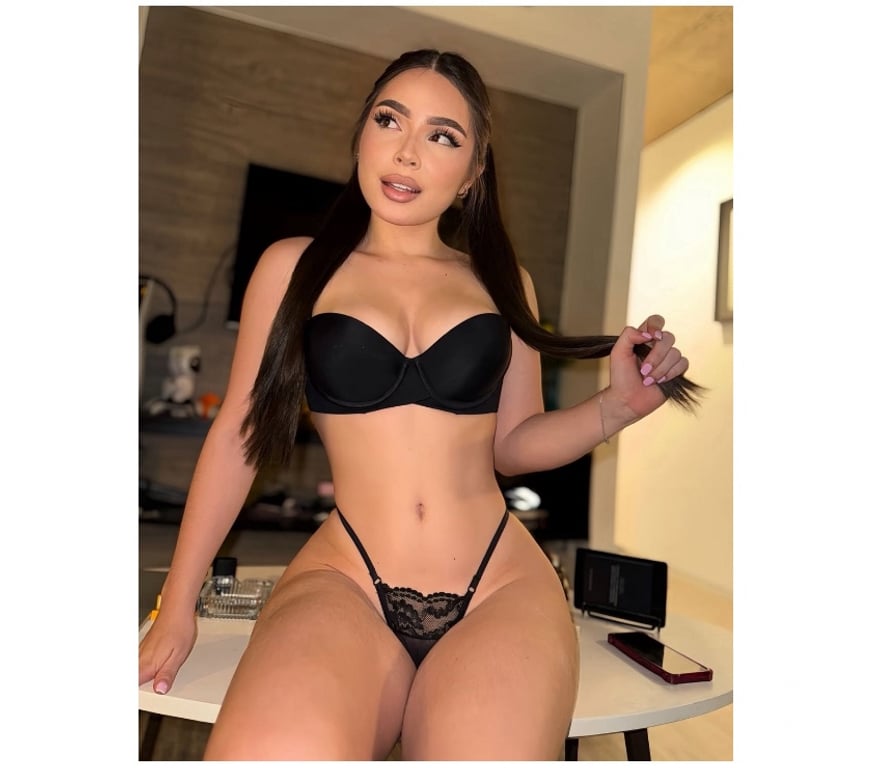 Escorts Cambridgeshire Cambridge - Photos for IZA 💯𝐑𝐄𝐀𝐋 𝐏𝐀𝐑𝐓𝐘♥️