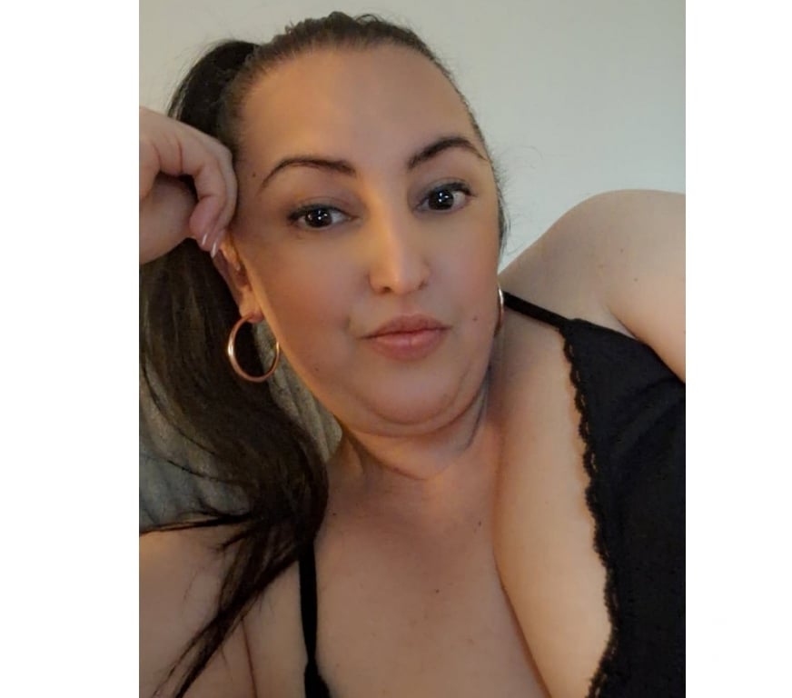 Escorts Edinburgh Gorgie - Edinburgh - Photos for Xx Milf Hanna Xx Best GFE Xx No rush service Xx