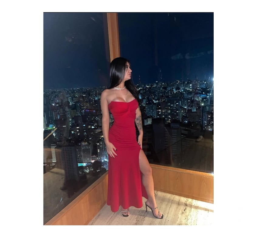 Escorts East London Redbridge - Photos for Zana Brazilian girl 🥰 only 24 hrs