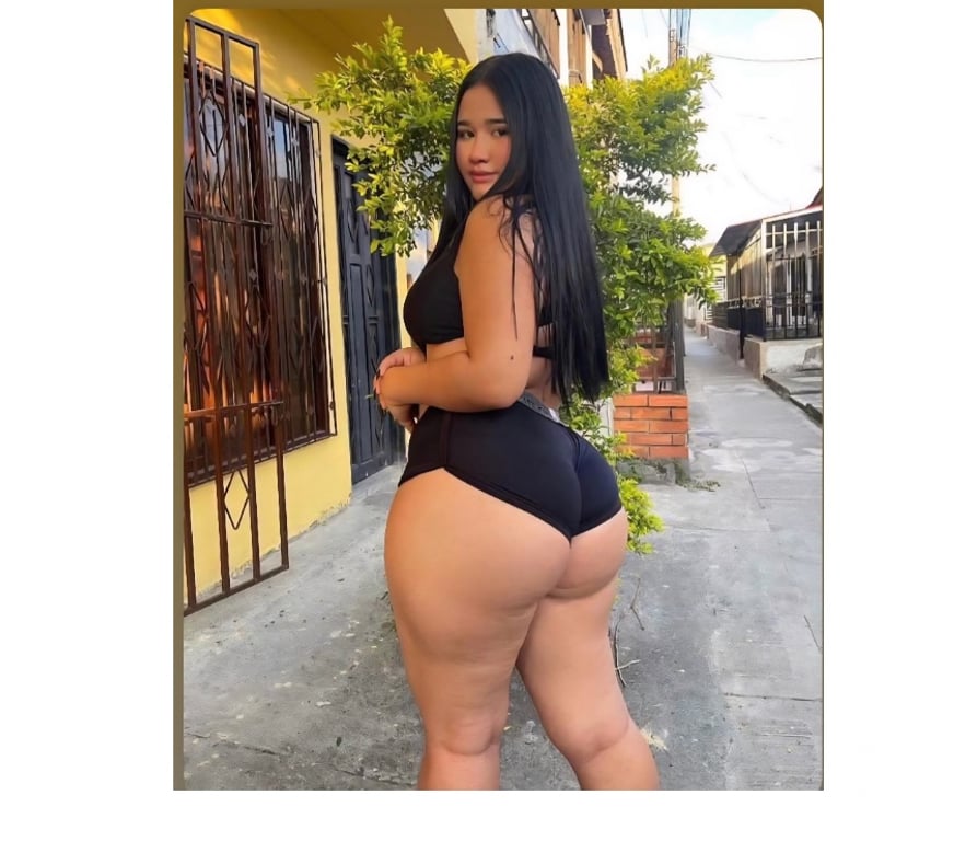 Escorts West Midlands Birmingham - Photos for Big ass 🍑big bum 🍑 in the city 👅💦