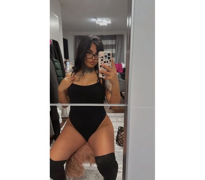 Escorts Luton Town Centre Luton - Photos for Amyra New in Town ! 🩷 Hot Party Girl 🔥🔥