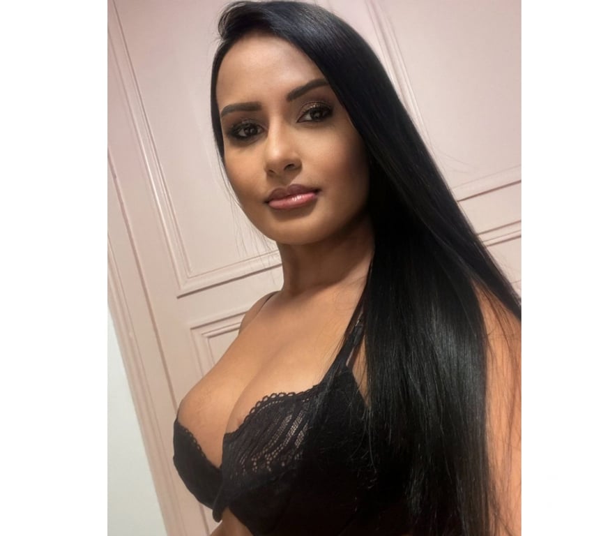 Escorts Leicestershire Leicester - Photos for Daniela 🇧🇷 GFE ❤️‍🔥 PARTY GIRL 🍸 BEST OWO