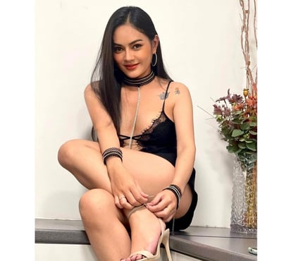 Escorts and Massages Briton Ferry Neath Port Talbot - Wales - Photos for Thai girl Mini size in Neath