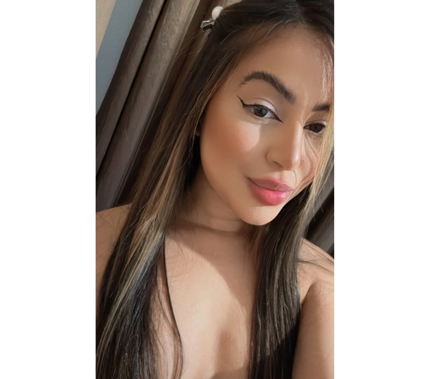 Escorts Leicestershire Leicester - Photos for Hi guys, I’m Sophie HOT BRASILIAN BABE here to please you