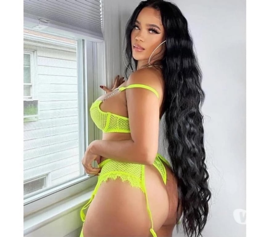 Escorts Bedfordshire Bedford - Photos for TWO GIRLS AVAILABLE🍓FULL GFE QUEEN BJ CIM 👅