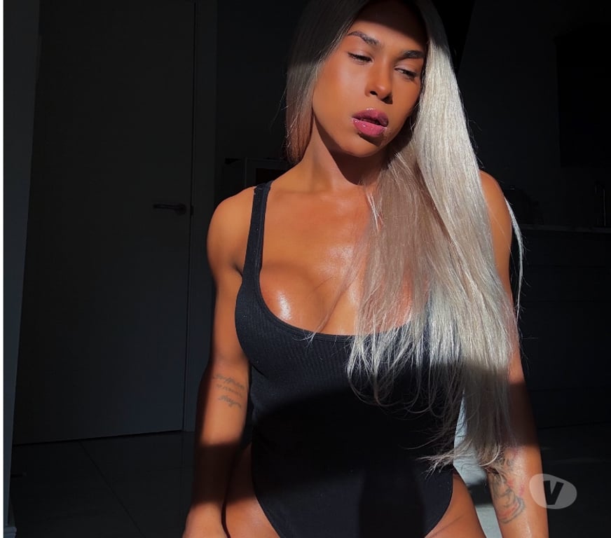 Trans Escorts Bedfordshire Bedford - Photos for Izza Brazilian TS