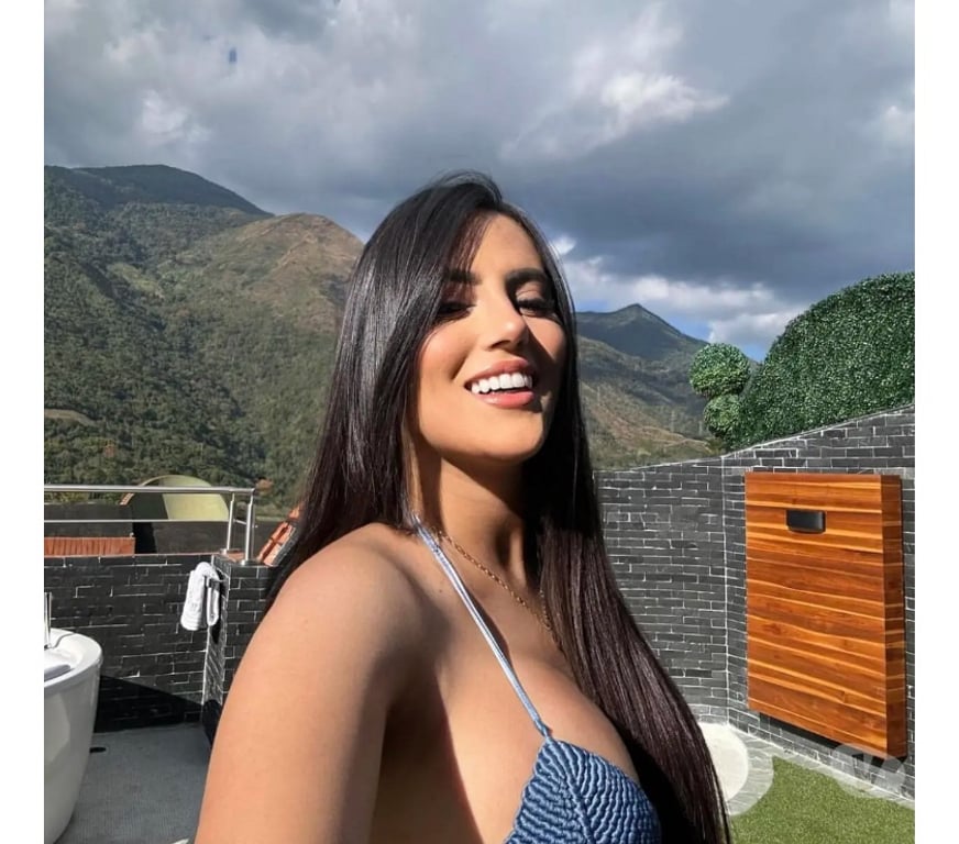 Escorts Slough Slough Town Centre - Slough - Photos for CLARA😍 Best🇧🇷Service in SLOUGH🔥🎉 PARTY