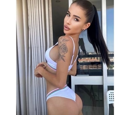 Escorts and Massages Canning Town East London - Photos for 🔥Luana paty girl Brazilian 🇧🇷