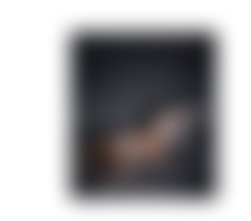 Hi, I'm Lucía the party girl. 🔥🇯🇲💄🥳