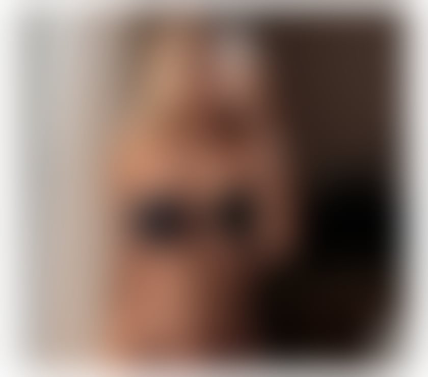 KALLY BLONDE - BRASILIAN IRRESISTIBLE