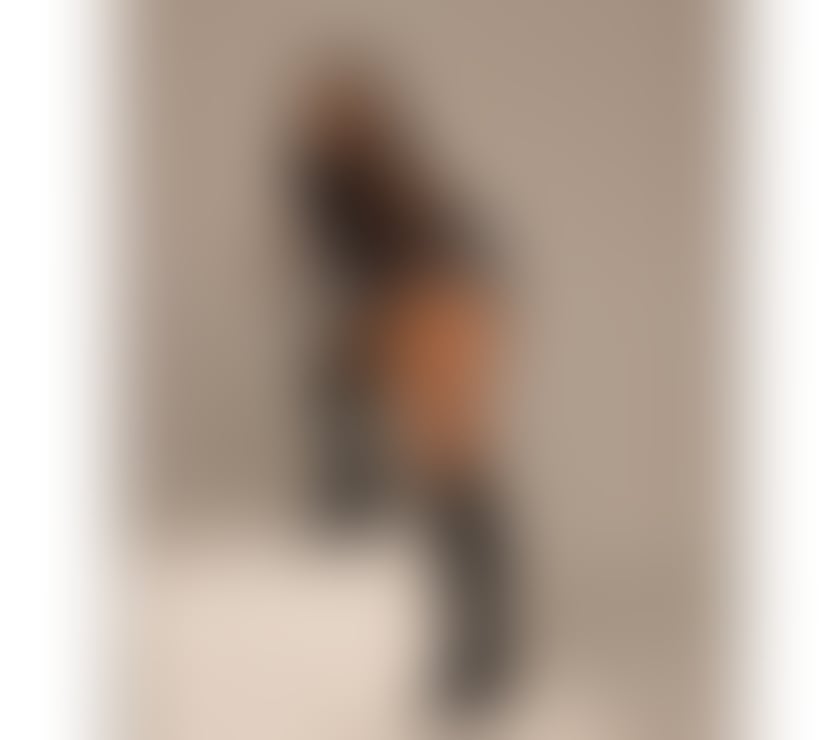 Escorts West Sussex Chichester - Photos for Cloe Hot Girl ❤️‍🔥 Brazilian Party 🥂