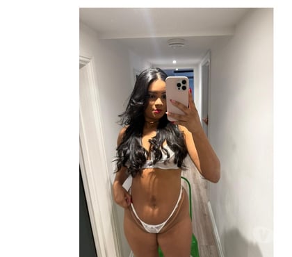 Escorts Northampton West Northamptonshire - Photos for Rebeca 🇧🇷 party owo 😍