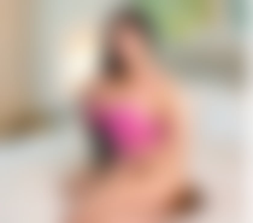 Escorts South East London Catford - South East London - Photos for Latina Naughty in Catford