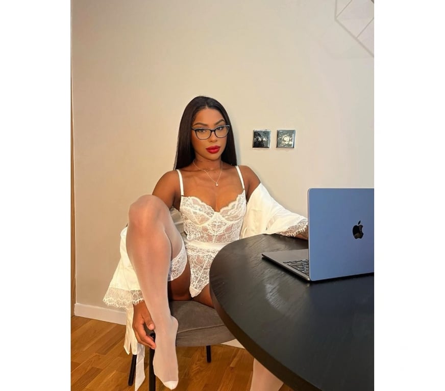 Escorts Derbyshire Derby - Photos for BRENDA✨BRUNETTE FIRST TIME IN TWON‼️🌟