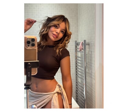 Photos for I'm real, I make video calls🔥