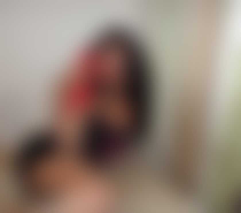 Escorts Edinburgh Edinburgh - Edinburgh - Photos for CITY CENTRE HOT BRAZILIAN KARAN TRANS 9.5 INCHES VERY HARD