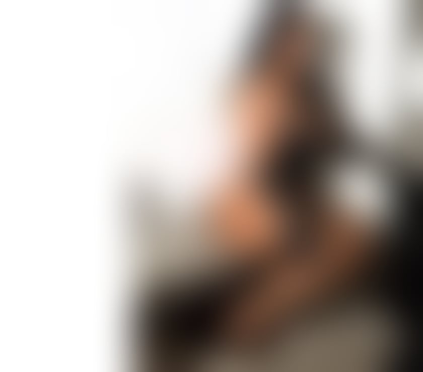 Escorts Chatham Medway - Kent - Photos for your sexy chocolate-flavored girl