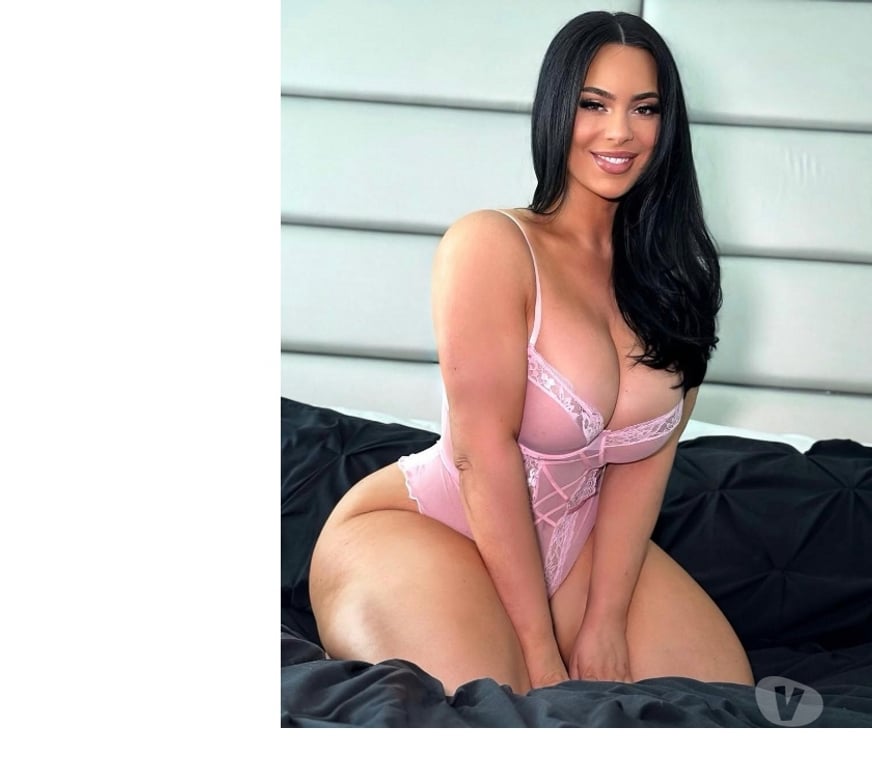 Escorts Kent Medway - Kent - Photos for your sexy chocolate-flavored girl