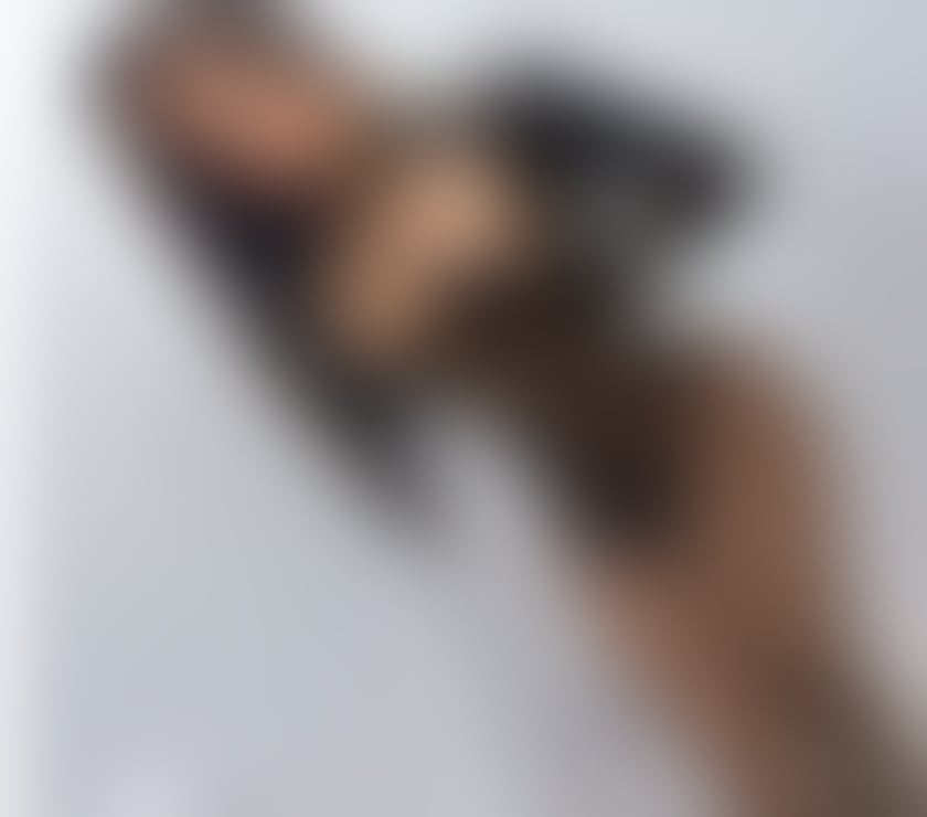 Trans Escorts Reading Reading Town Centre - Reading - Photos for Mikaela Hot girl Brazilian big surprise