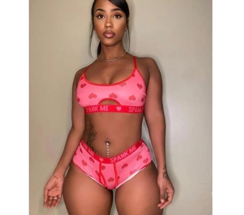 Escorts Falkirk Falkirk Town Centre - Falkirk - Photos for LATINA! 💕 NEW IN FK1 💕 OWO 💕A-LEVELS