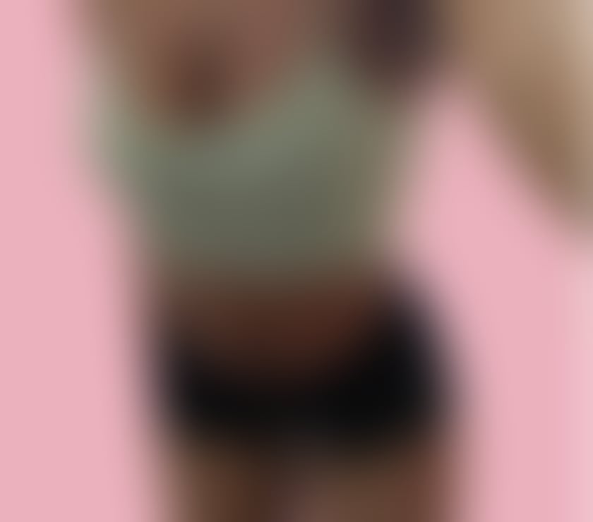 Escorts and Massages Canary Wharf East London - Photos for 20 Year British Ebony