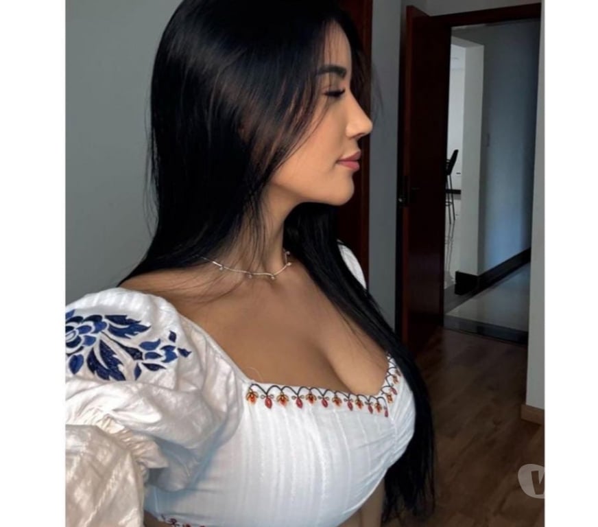 Escorts West London Hounslow - Photos for 🇧🇷🍑Cássia big Boobs big Ass🍑🇧🇷