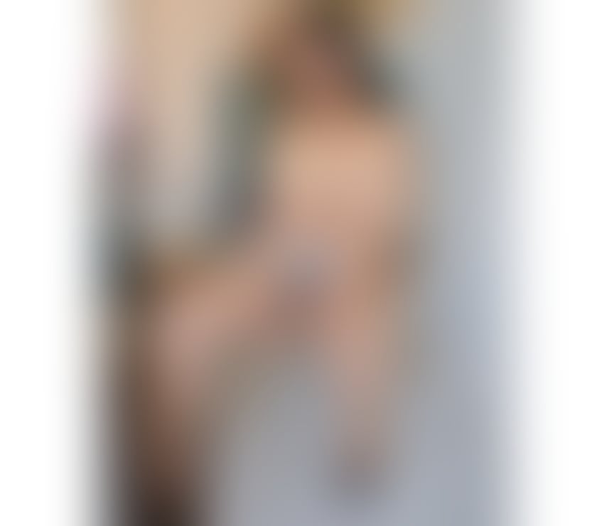 Escorts Hampshire Southampton - Photos for Emma huge natural boobs 40c outcalls real few days here xx