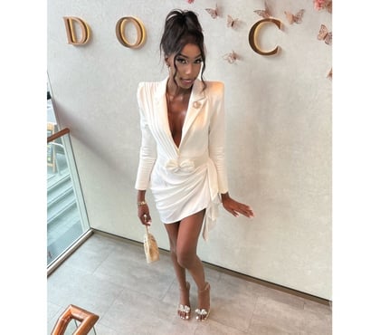 Transsexual Slough Town Centre Slough - Photos for The Queen is Back this weekend only Caribbean Barbie