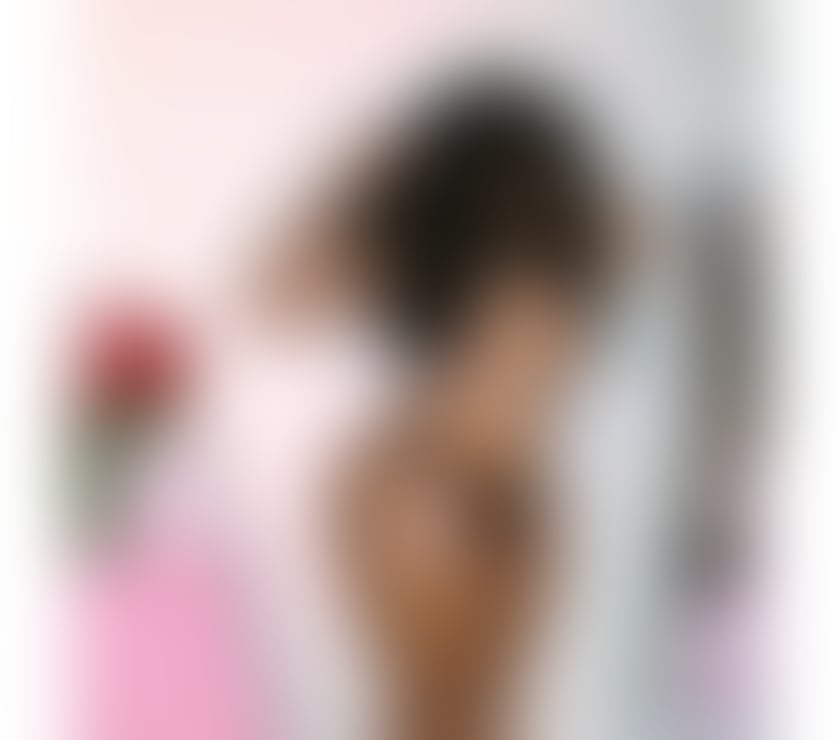 Ebony curvy Latina girl 💥 Party 🎉