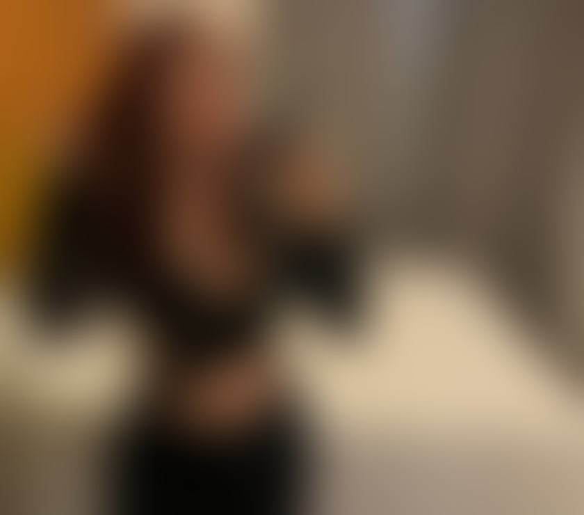 Escorts West London West Kensington Station - West London - Photos for ❤️‍🔥✨ RUBY RED HOT CHARM ✨❤️‍🔥