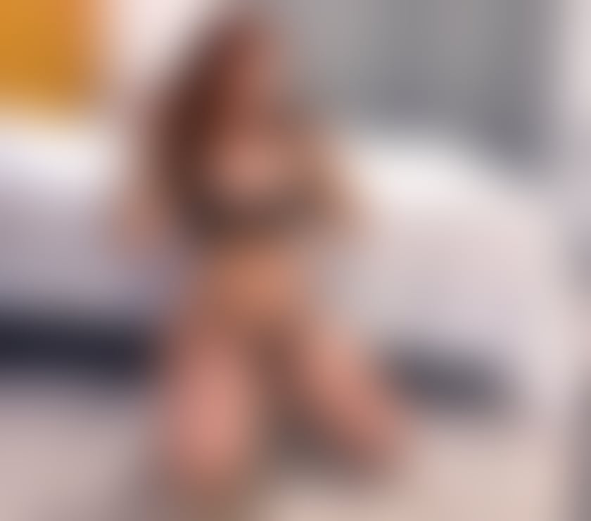 Escorts South West London Fulham Broadway - South West London - Photos for ❤️‍🔥✨ RUBY RED HOT CHARM ✨❤️‍🔥