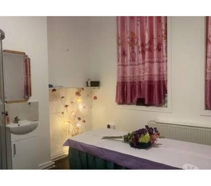 Full body massage Cambridge City Centre Cambridge - Photos for Relaxing oriental massage to unwind from stress